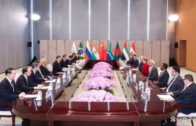 习近平访问金砖国家新开发银行