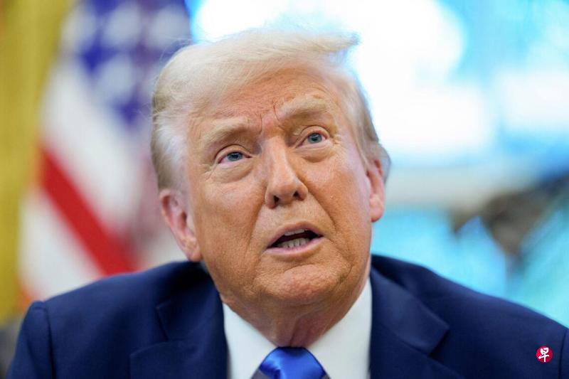 特朗普星期四(18日)说,美国已寻求重新控制这个在2001年“9·11”事件后由美军使用的军事基地。(彭博社)